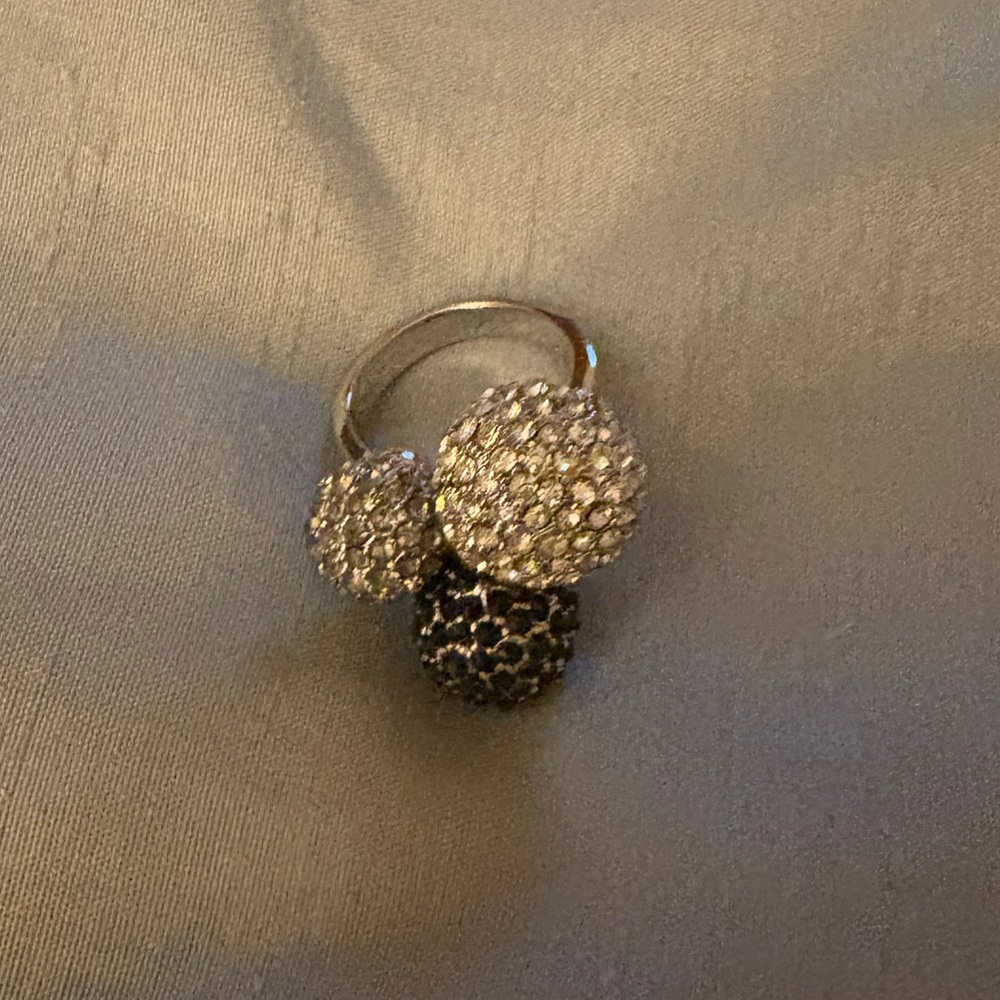 Charming Charlie Silver and Black Cluster Ring